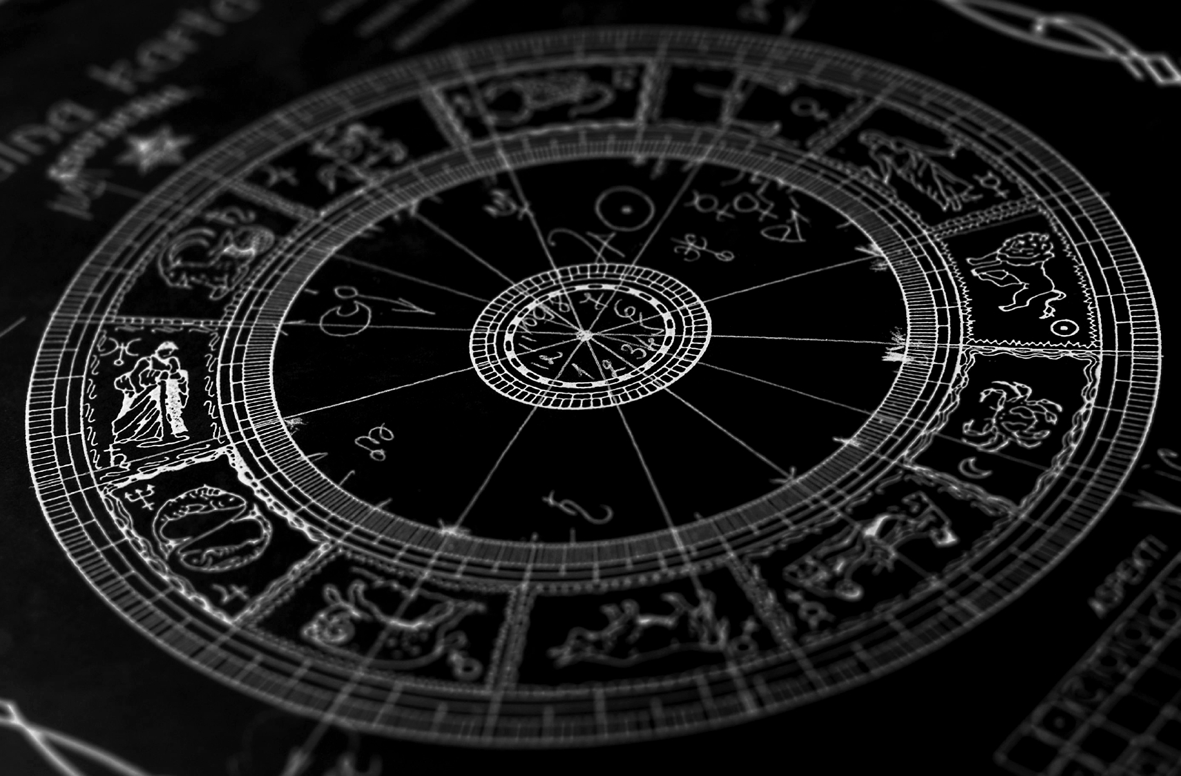 consultations-the-chironium-the-school-of-living-astrology